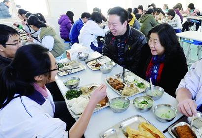 孩子們，你們午餐吃得好嗎？
