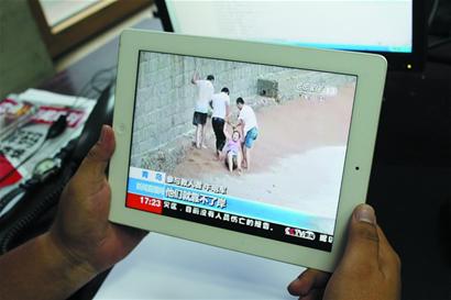 于佳、郭鵬飛、楊興魯昨在太平角一路救人礁石上再聚首 壯舉改變了他們的生活