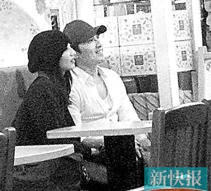 趙又廷臺(tái)灣密會(huì)高圓圓親密咬耳：結(jié)婚，你準(zhǔn)備好了嗎？