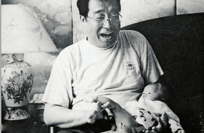 李雙江老來(lái)得子。